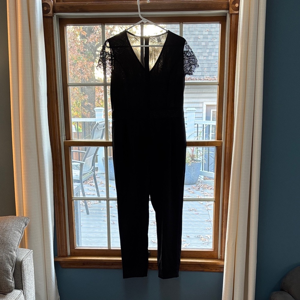 Elegant Black Lace Jumpsuit